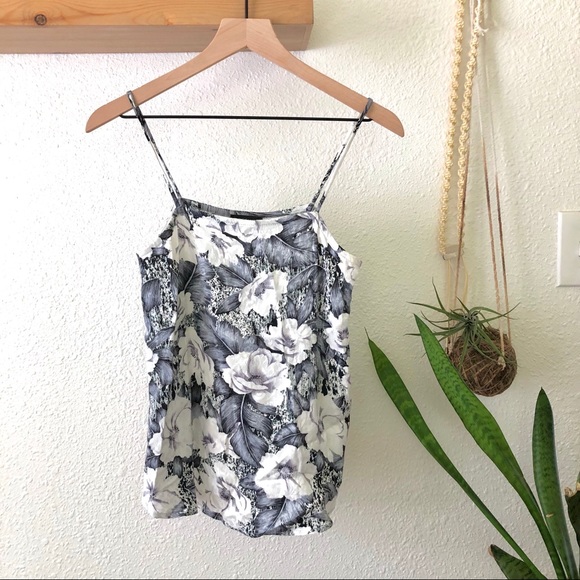 Topshop tropical floral top - Picture 2 of 6